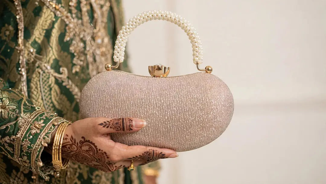 Metal Printed Fancy Clutch (B)
